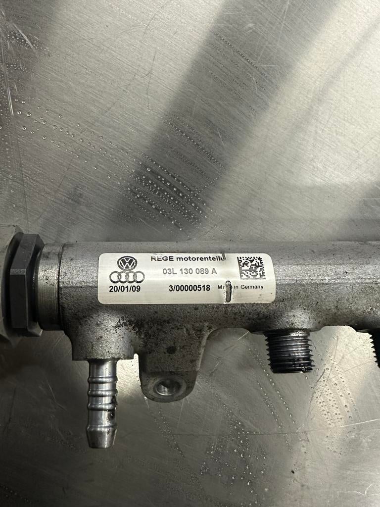 Brandstof hoge druk rail bosch 03l130089a, Ophalen, Audi