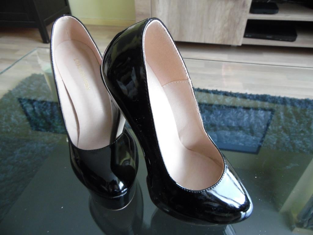 NIEUWE LOSLANDIFEN POMPEN, Pumps, Zwart, Nieuw, Ophalen of Verzenden