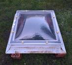 Skylux lichtkoepel compleet met pvc schuine opstand, Ophalen