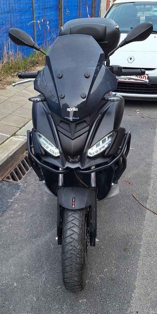 Aprilia SR GT 125, Vélos & Vélomoteurs, Scooters | Aprilia, Comme neuf, Enlèvement