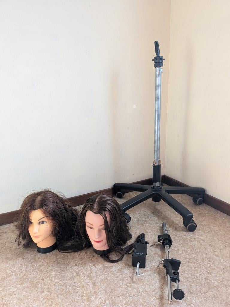 Oefenhoofden met standaard, Ophalen