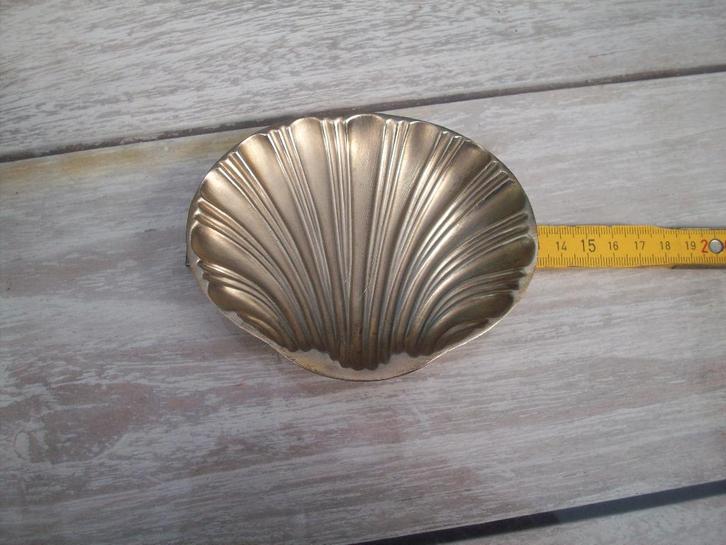 massieve geel koper antique zeer mooie zeep bak schaaltje, Antiek en Kunst, Antiek | Brons en Koper, Koper, Ophalen of Verzenden