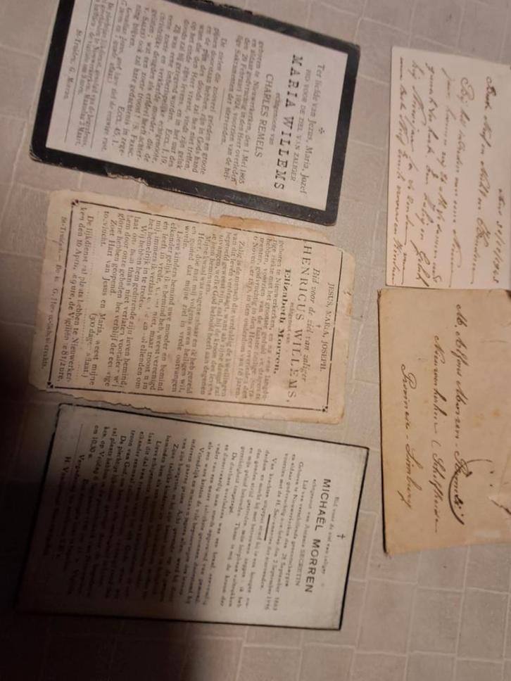 Te koop, Collections, Images pieuses & Faire-part, Enlèvement