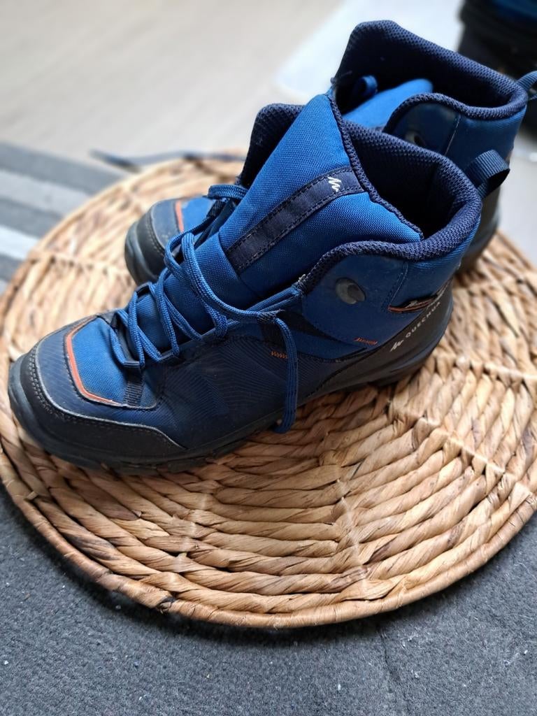 Waterdichte schoenen maat 38, Enfants & Bébés, Vêtements de bébé | Chaussures & Chaussettes, Enlèvement