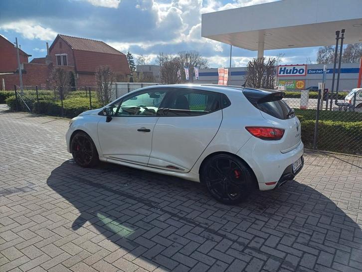 RENAULT CLIO RS TROPHY, Autos, Renault, Particulier, Clio, Air conditionné automatique, Essence, Euro 6, Hatchback, 5 portes, Automatique