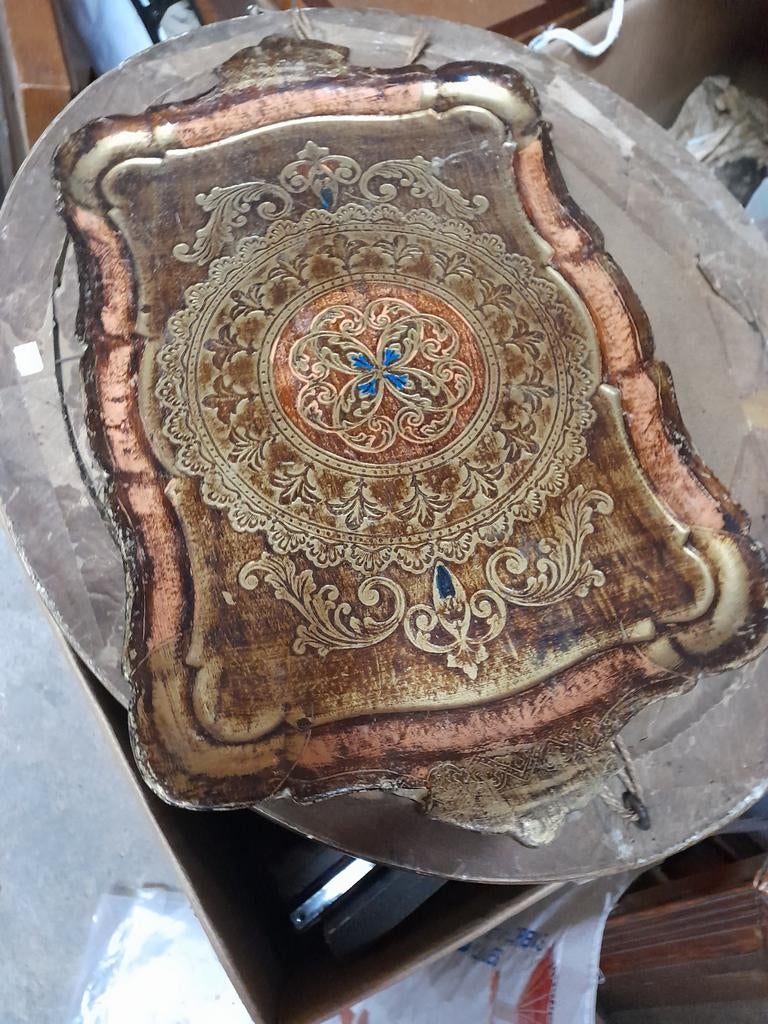 Decoration, Enlèvement, Bois