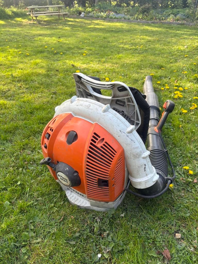 Sthil br500 ruggedragen bladblazer, Tuin en Terras, Bladblazers, Ophalen, Zo goed als nieuw, Ruggedragen