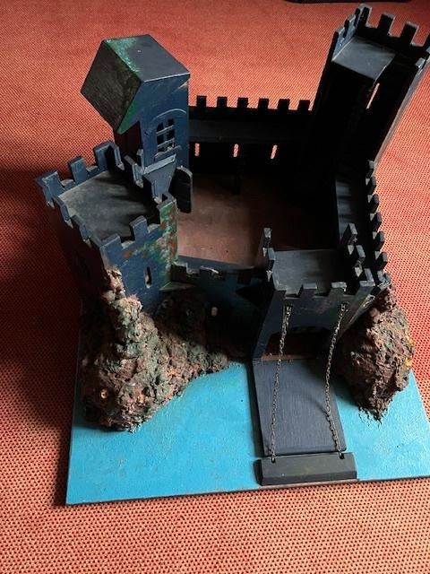 groot zelfgemaakt kasteel, Ophalen, Gebruikt, Overige typen