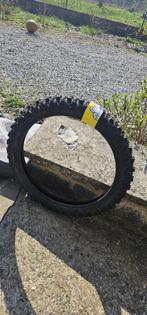 Pneu michelin moto, Enlèvement, Pneu(s)