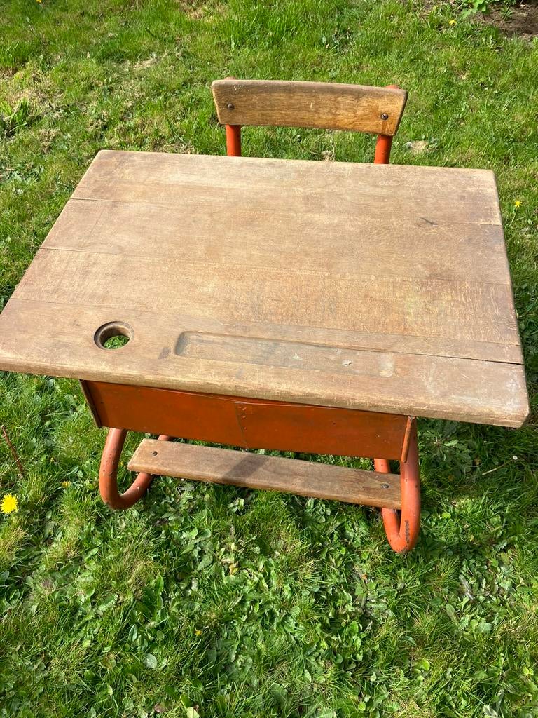 Antieke lessenaar voor kids, Huis en Inrichting, Tafels | Salontafels, Ophalen, Zo goed als nieuw