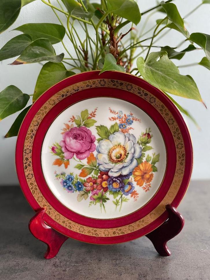 Vintage Limoges bord van P. Pastaud, Antiek en Kunst, Antiek | Porselein, Ophalen