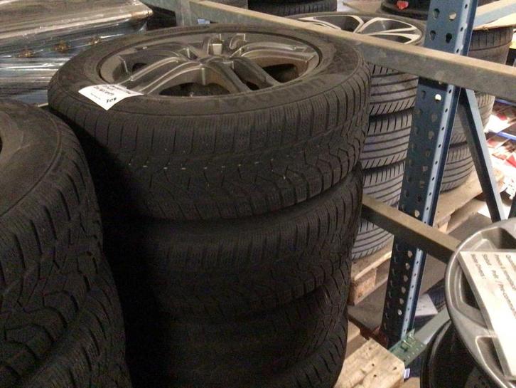 Pneus, roues et jantes, Articles professionnels, Agriculture | Pièces | Pneus, Jantes & Essieux