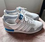 Baskets Adidas classique : taille 44 - gris clair/argent, Enlèvement ou Envoi, Autres couleurs, Comme neuf, ADIDAS