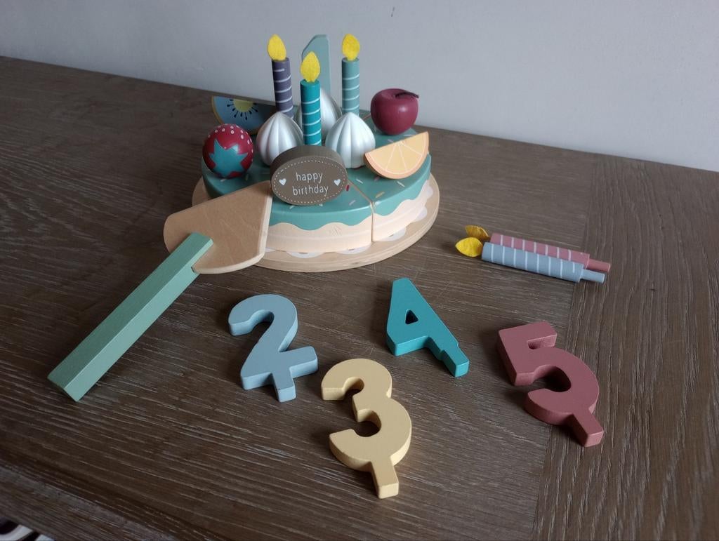 Little Dutch verjaardagstaart, Ophalen