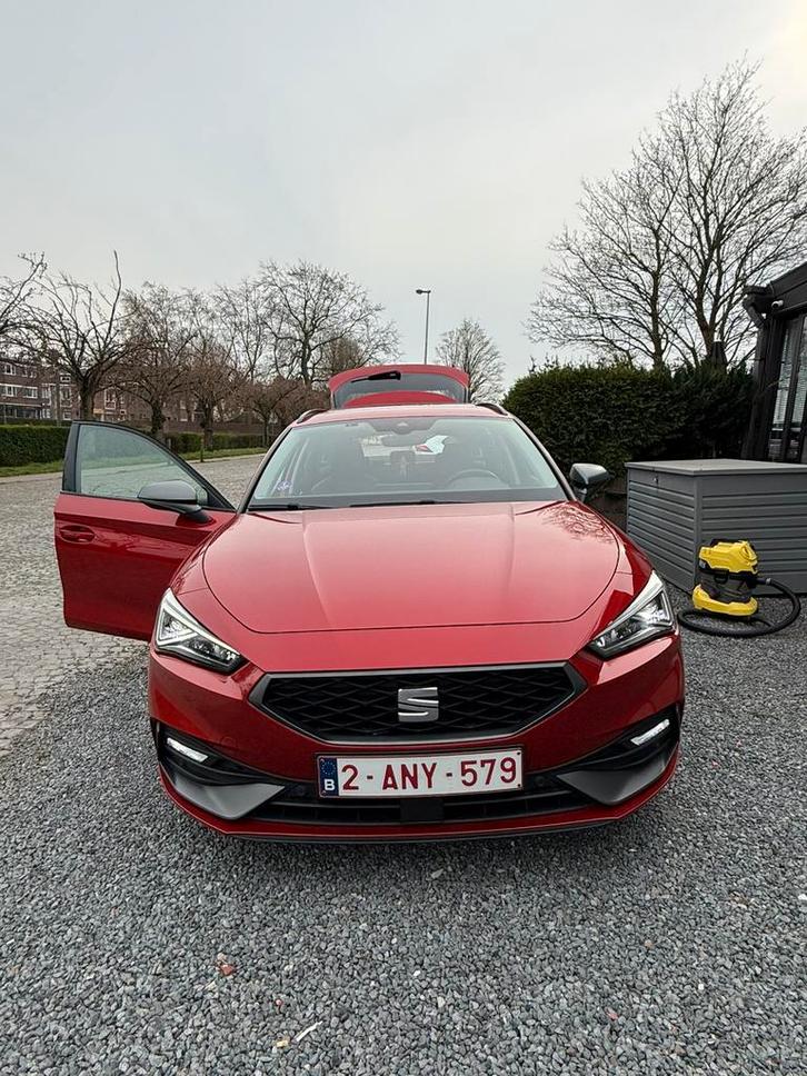 SEAT LEON sportstourer FR, Auto's, Seat, Particulier, Leon, Elektrische buitenspiegels, Benzine, Euro 6, Break, 5 deurs, Handgeschakeld
