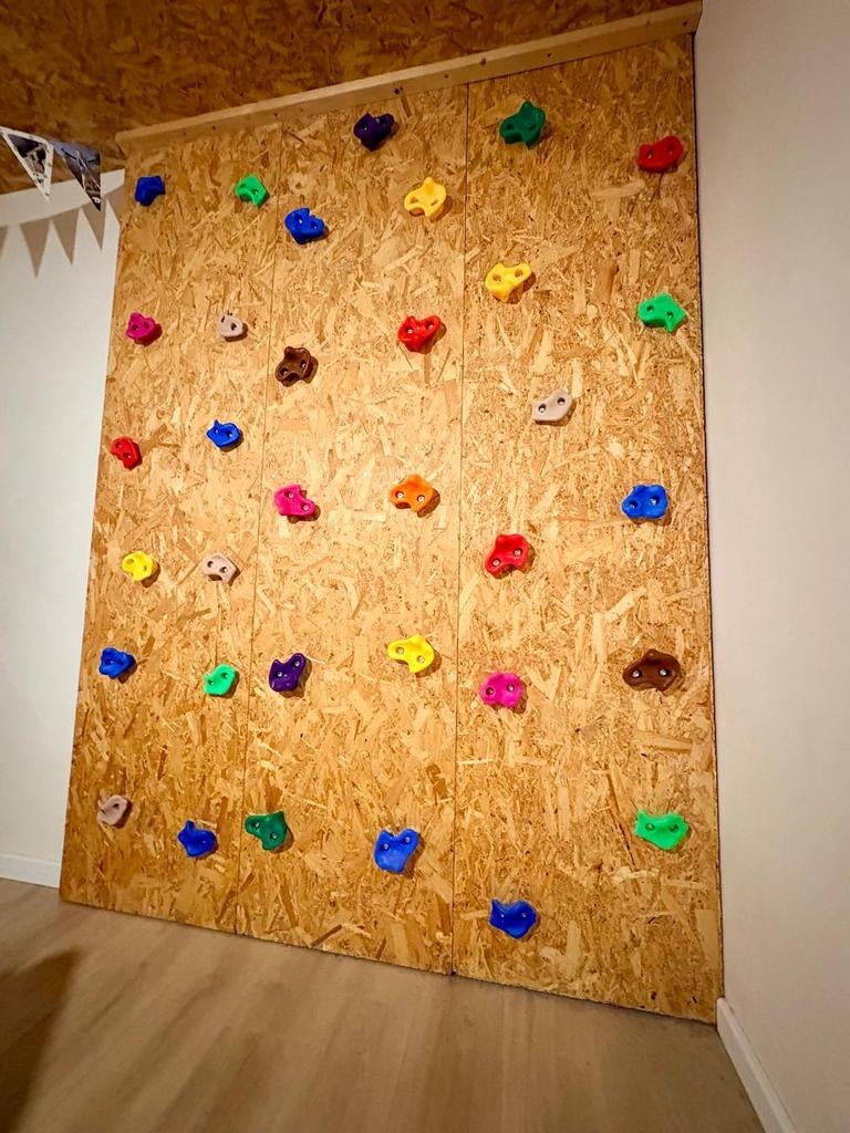 Klimmuur elementen op OSB bevestigd in 3 delen, Huis en Inrichting, Ophalen, Zo goed als nieuw, 200 cm of meer, 150 tot 200 cm