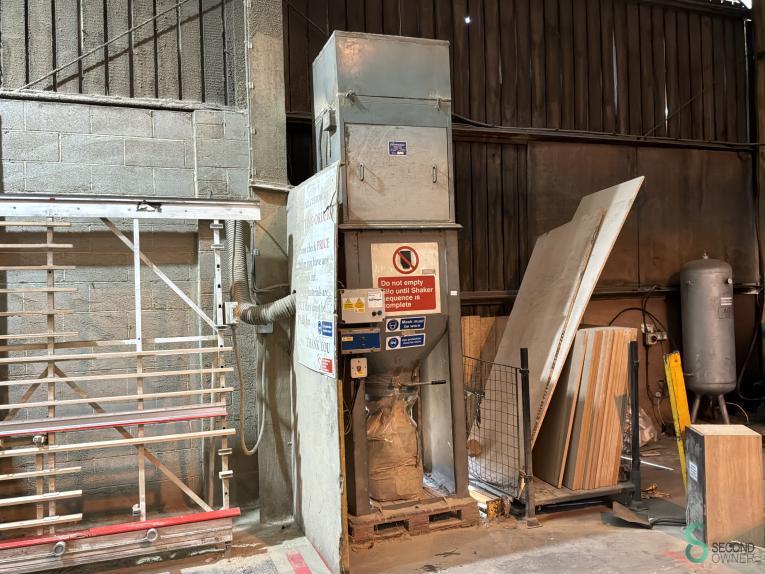 Afzuigingen Airmaster, Zakelijke goederen, Machines en Bouw | Houtbewerking