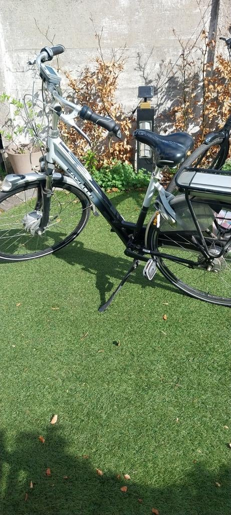 Gazelle electrische damesfiets, Fietsen en Brommers, Elektrische fietsen, Ophalen, Gazelle