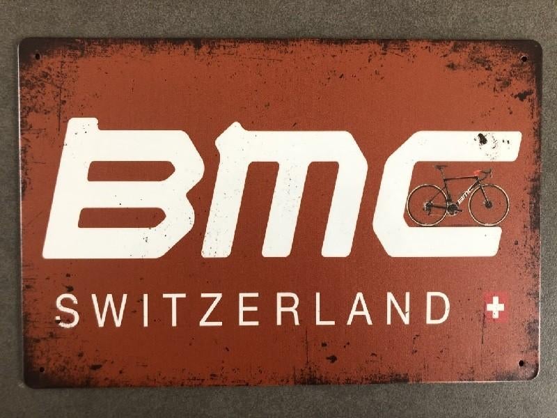 BMC Switzerland metalen vintage look wandplaat, Ophalen of Verzenden, Nieuw, Reclamebord