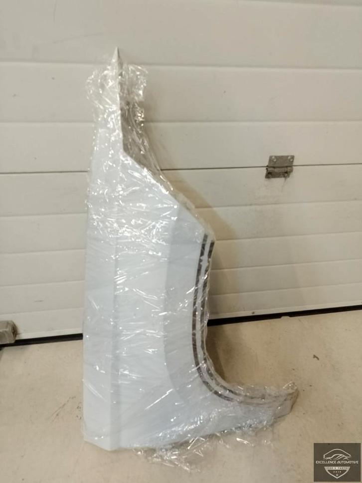 Garde-boue lat ral droit d'origine pour Seat Cupra Ateca 201, Autos : Pièces & Accessoires, Carrosserie & Tôlerie, Seat, Droite