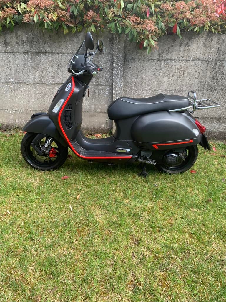 Vespa gts 125 (verlaagd), Motoren, Particulier, 11 kW of minder, Automaat, 124 cc