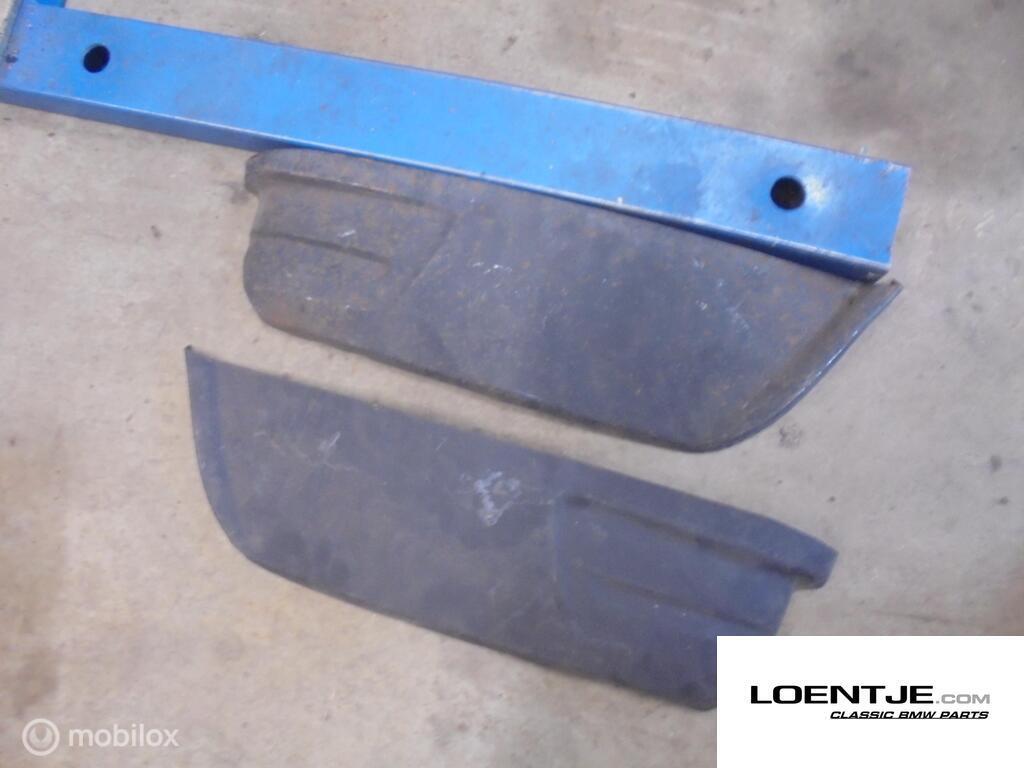 Reparatie plaatwerk nieuw onder achterbumper bmw 02 1602 etc, Gebruikt, Ophalen of Verzenden, BMW, BMW