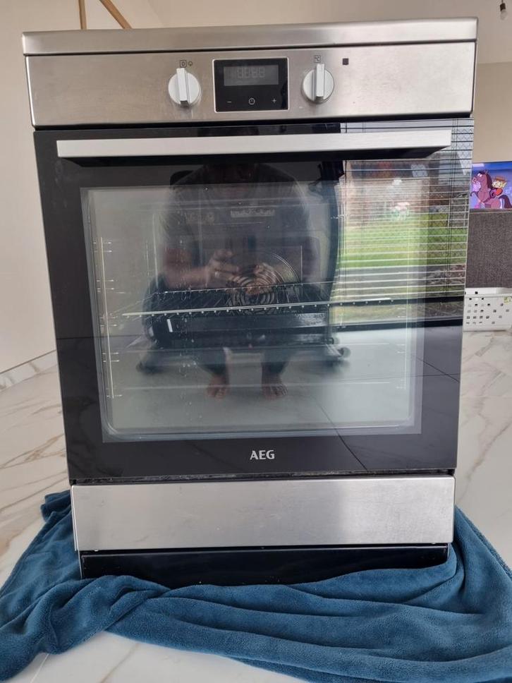 Inductiefornuis met oven, Elektronische apparatuur, Ovens, Oven, Ophalen