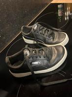 SNEAKERS PUMA TAILLE 36 en bon état, Enfants & Bébés, Vêtements enfant | Chaussures & Chaussettes, Garçon ou Fille, Enlèvement ou Envoi