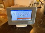 Honeywell Evohome Touch (wifi) thermostaat + ketelmodule, Doe-het-zelf en Bouw, Thermostaten, Ophalen of Verzenden, Slimme thermostaat