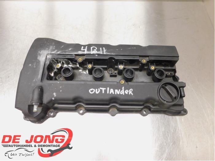 Couvercle soupapes d'un Mitsubishi Outlander, Autos : Pièces & Accessoires, Moteurs & Accessoires, Mitsubishi, Utilisé, 3 mois de garantie