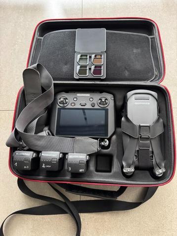 DJI Mavic 3 Fly More Combo + RC Pro – Als nieuw (8 u) beschikbaar voor biedingen