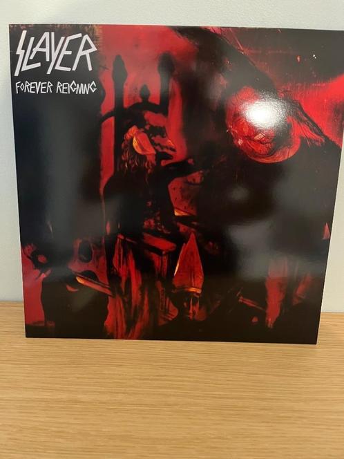 LP - Slayer - forever reigning - vinyle blanc, CD & DVD, Vinyles | Hardrock & Metal, Comme neuf, Enlèvement ou Envoi