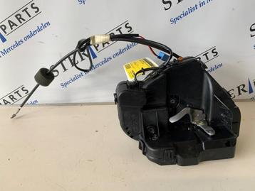 Deurslot Mechaniek 4Deurs links-achter van een Mercedes C-Kl beschikbaar voor biedingen