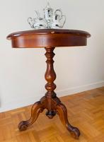 Rond kleine tafel, Antiek en Kunst, Antiek | Meubels | Tafels, Ophalen