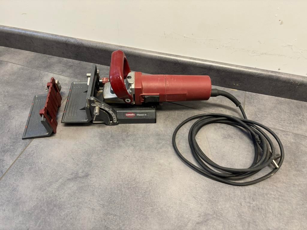 Fraiseuse a lamelles, Bricolage & Construction, Outillage | Fraiseuses, Comme neuf, Électrique, Enlèvement