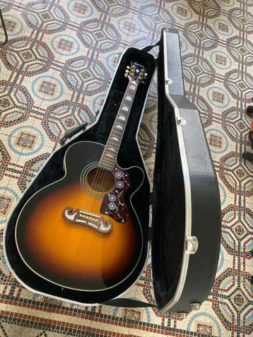 Gitaar Epiphone ej-200 met gator koffer beschikbaar voor biedingen