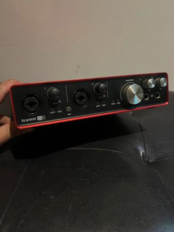 Focusrite 6I6 2 generatie te koop beschikbaar voor biedingen