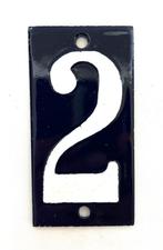 oude blauwe emaille huisnummer 2, Antiek en Kunst, Ophalen of Verzenden