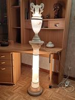 Lampadaire  met bijbehorende pilaar in albast, Huis en Inrichting, Ophalen, Zo goed als nieuw
