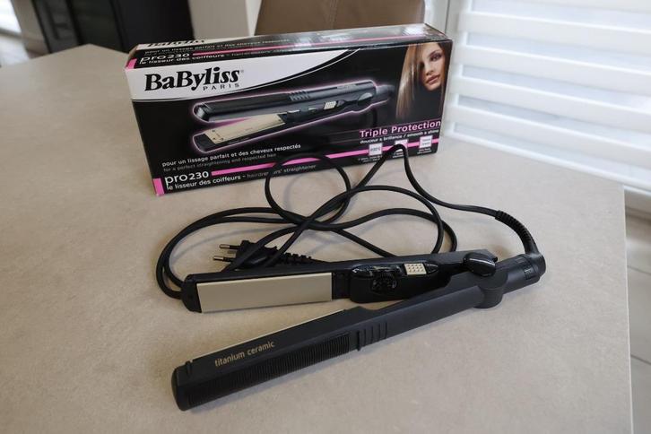 Fer à lisser Babyliss PRO230, Bijoux, Sacs & Beauté, Beauté | Soins des cheveux, Comme neuf, Fer à friser ou Lisseur, Enlèvement ou Envoi