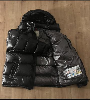 Moncler Maya, Kleding | Heren, Jassen | Winter, Ophalen of Verzenden, Zo goed als nieuw