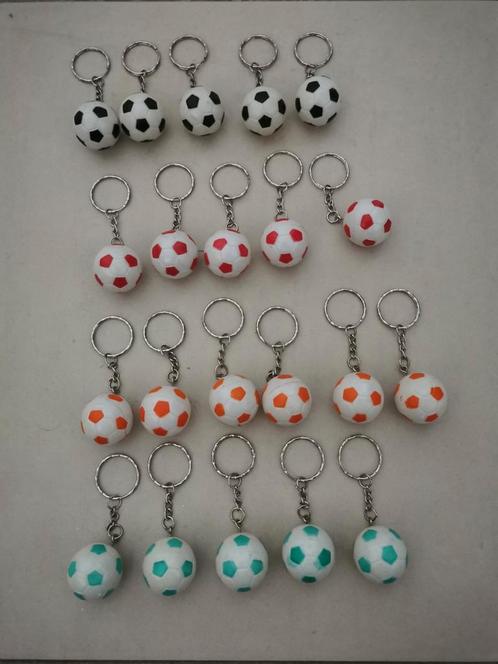 Nieuwe sleutelhangers voor voetbal, Verzamelen, Sleutelhangers, Nieuw, Ophalen of Verzenden
