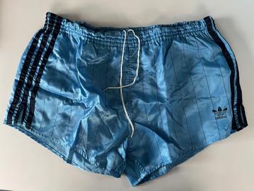 Adidas vintage voetbal short beschikbaar voor biedingen