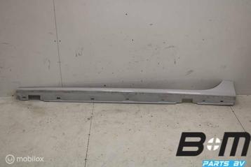 Sideskirt links Audi A7 4G LS9R 4G8853859H disponible aux enchères