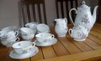Vintage koffieset van floraal porselein voor 12, Huis en Inrichting, Ophalen, Gebruikt, Overige stijlen, Porselein