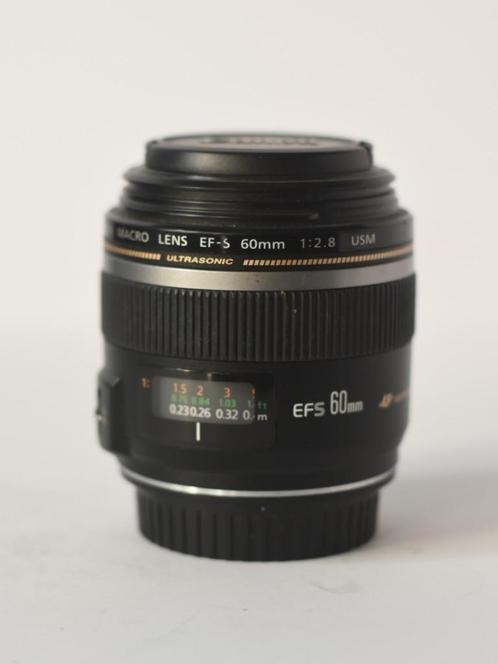 Canon EF-S macro 60mm f/2.8 USM, Audio, Tv en Foto, Foto | Lenzen en Objectieven, Gebruikt, Macrolens, Ophalen of Verzenden
