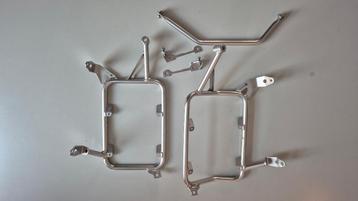 BMW Houders alu koffers (origineel) (+ev. voetsteun) beschikbaar voor biedingen