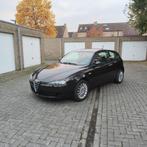 Alfa romeo 147  16v, Auto's, Zwart, Alcantara, Zwart, Particulier