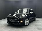 MINI Cooper Mini 1.5 Cooper * ECRAN + JANTES + GARANTIE *, Auto's, Stof, Gebruikt, Euro 6, 136 pk