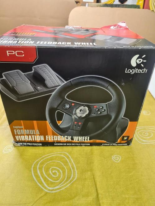 Formula Vibration Feedback Wheel Logitech, Games en Spelcomputers, Spelcomputers | Overige Accessoires, Gebruikt, Ophalen of Verzenden